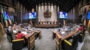 senadores