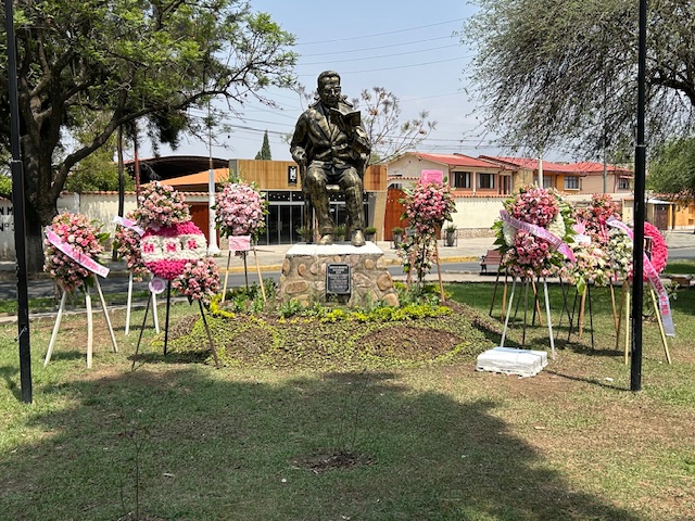 Monumento-Victor-Paz